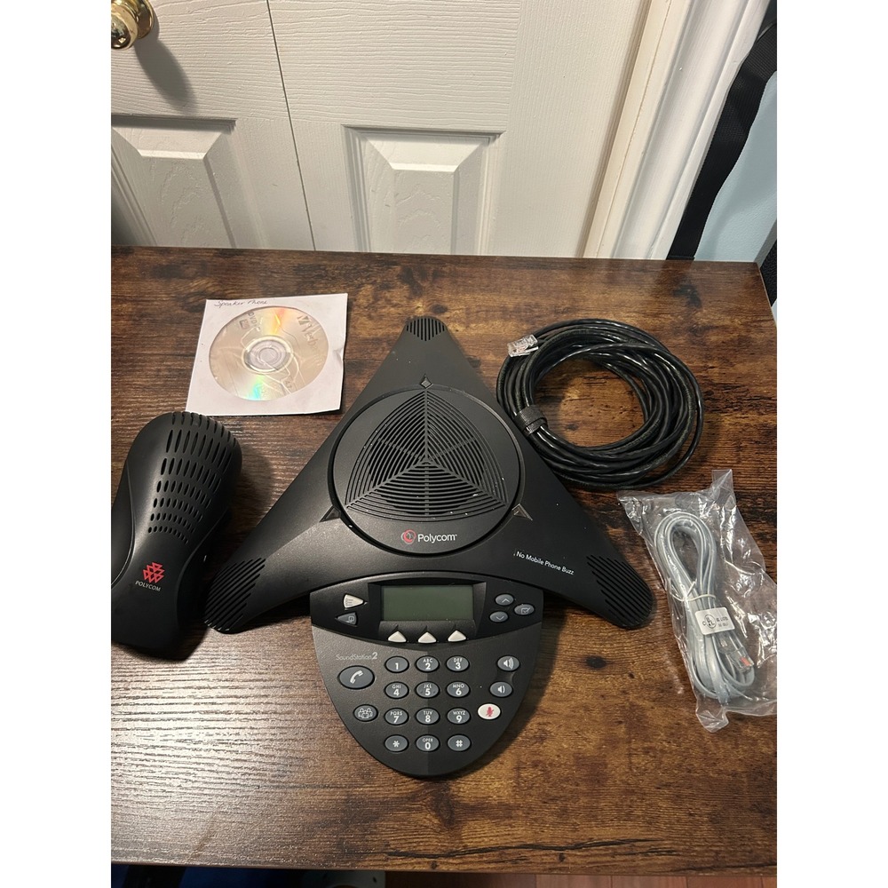 Polycom SoundStation2 Conference Phone Analog 2201-16000-601 Like New